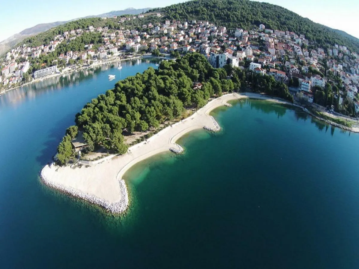 Apartmani Island Trogir