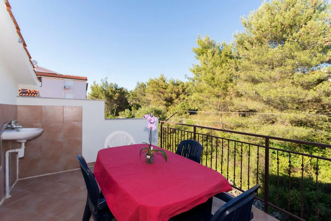 Apartment Apartmani Island Trogir Croatia