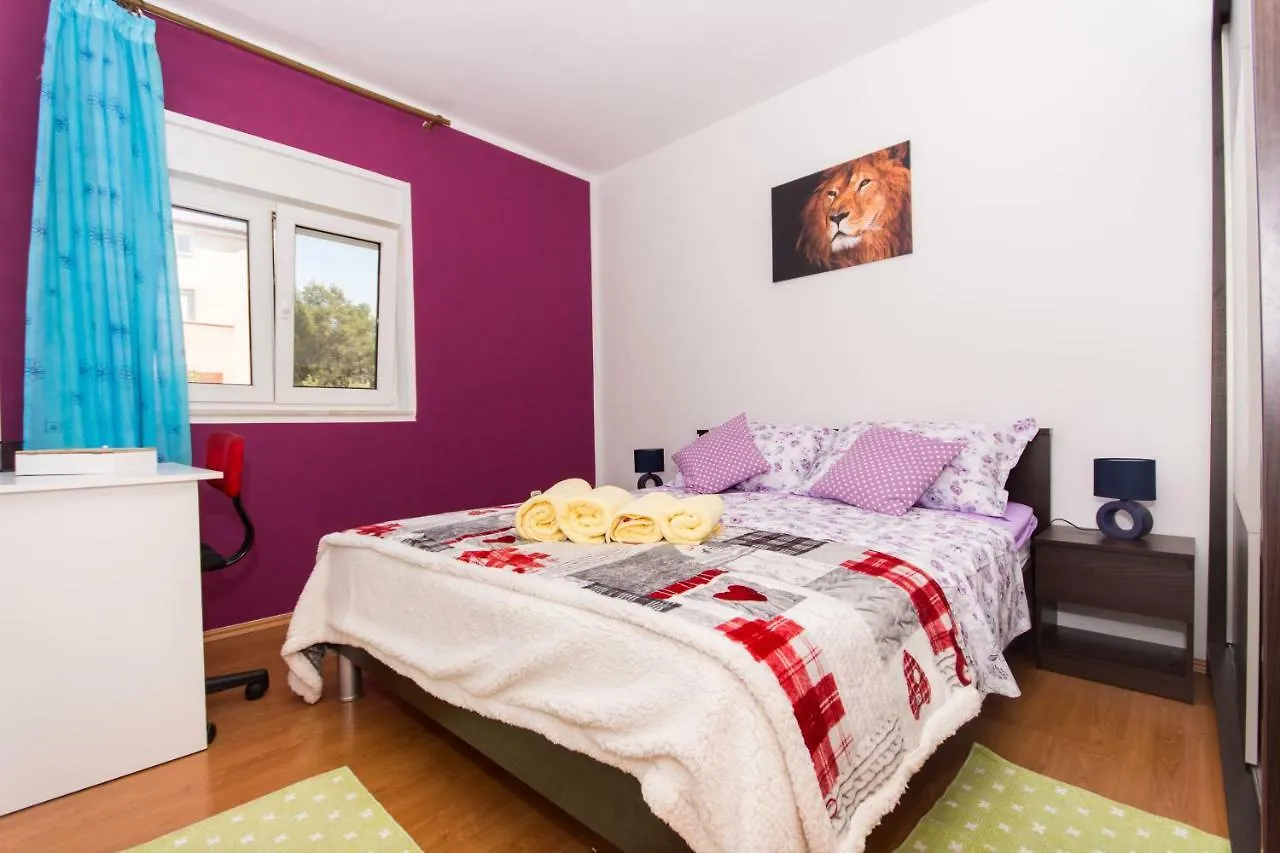 Apartment Apartmani Island Trogir